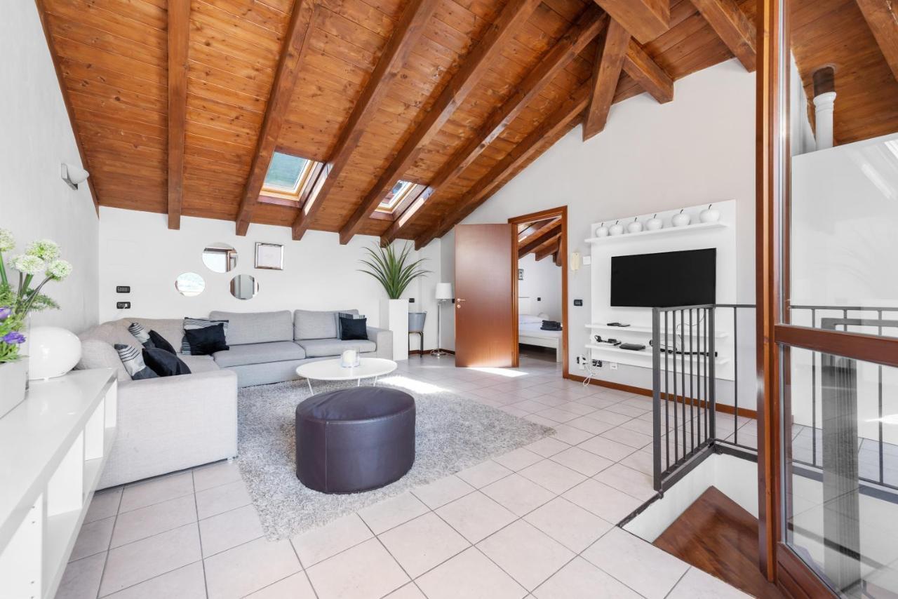 Appartement Casacamelia 35, 3 Bdrm With View Lake Como à Acquaseria Extérieur photo